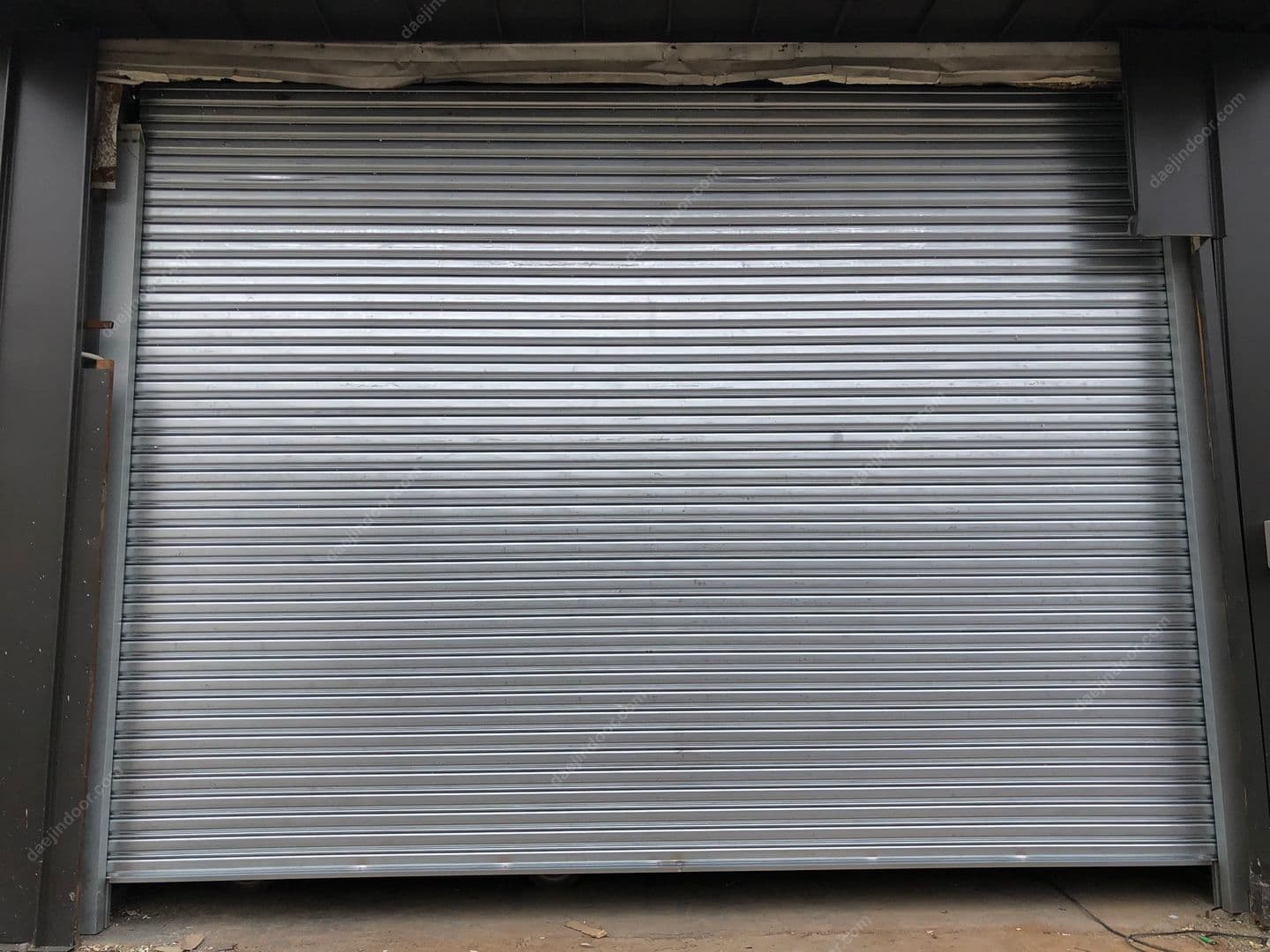 공장 전동셔터 설치 건